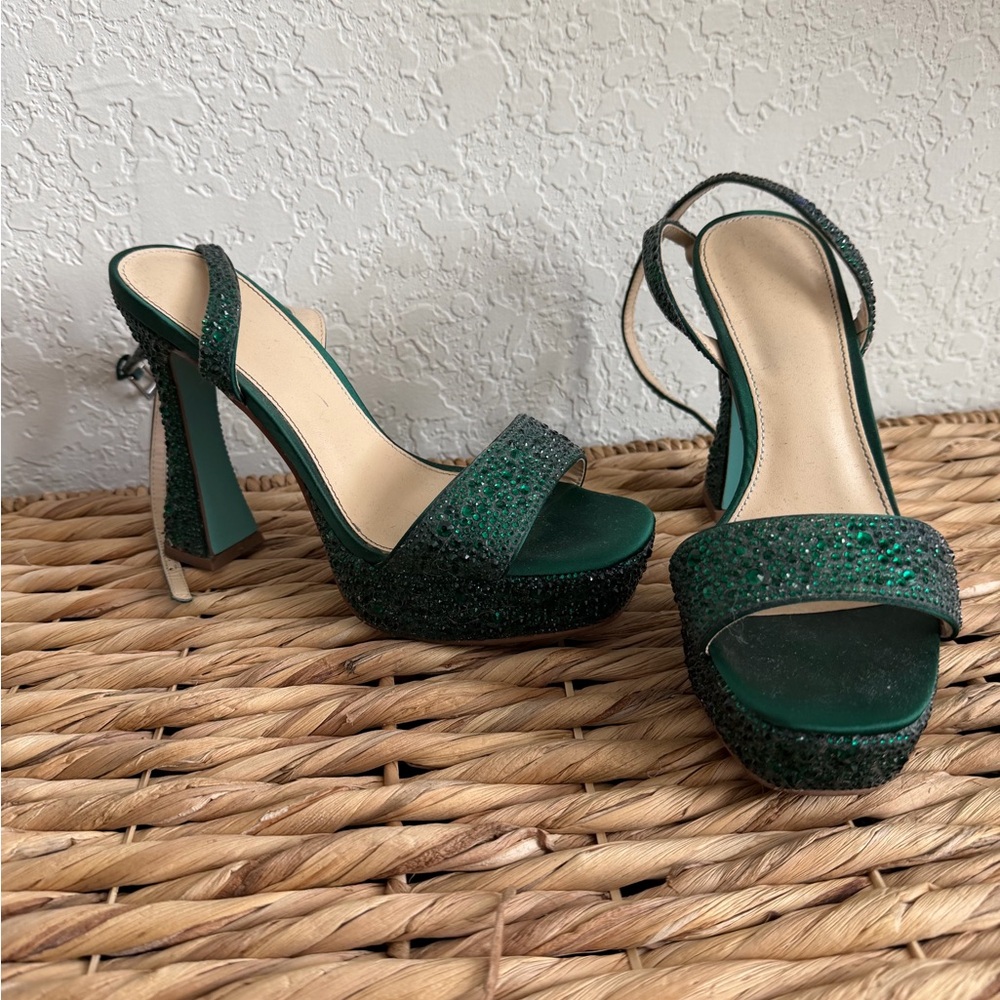 Betsey Johnson Emerald Green Glitter Platform Slingback Heels